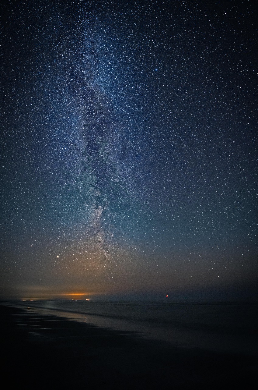银河海滩夜空4K壁纸